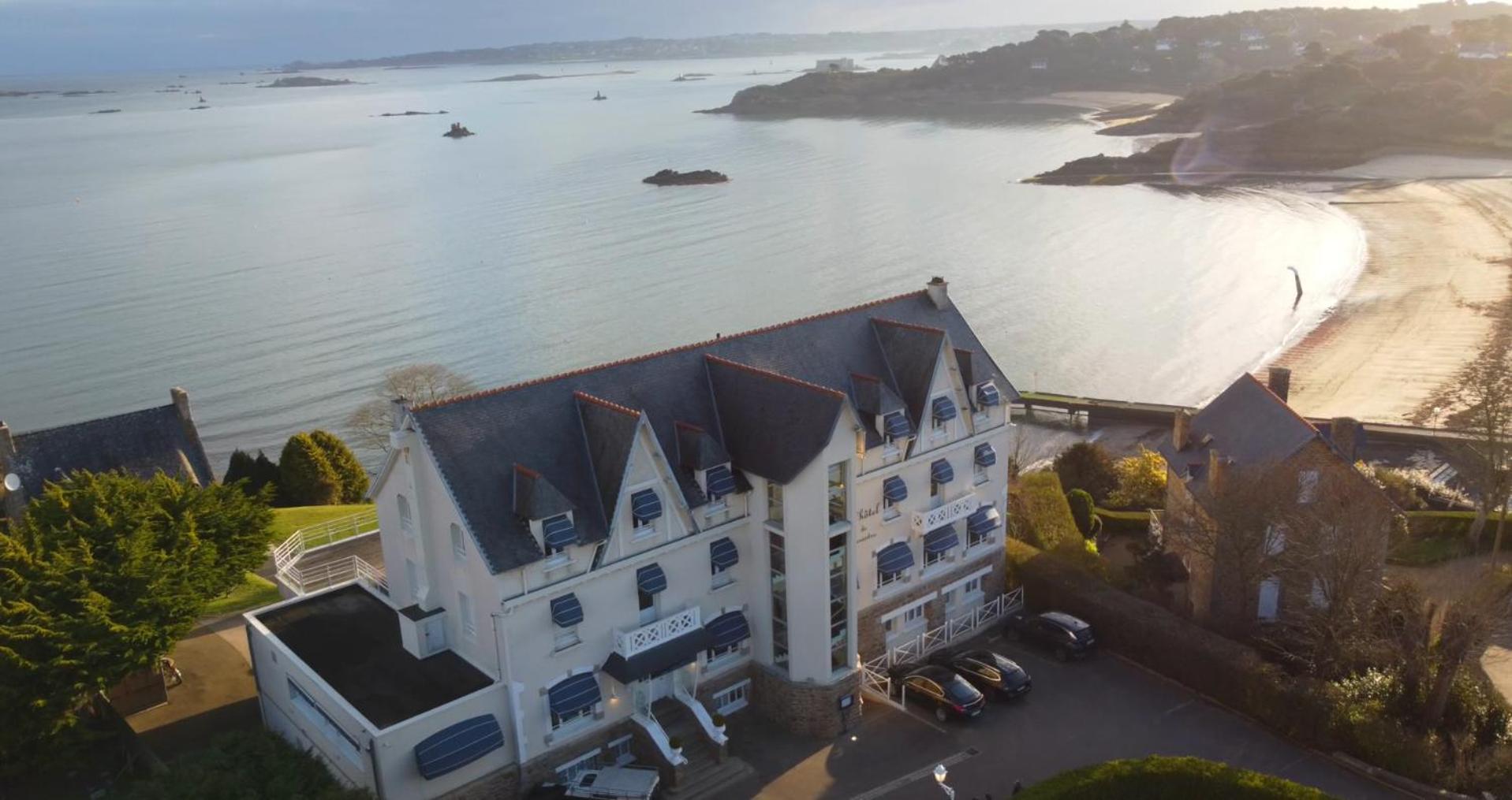 Logis Hotel De Carantec Zewnętrze zdjęcie