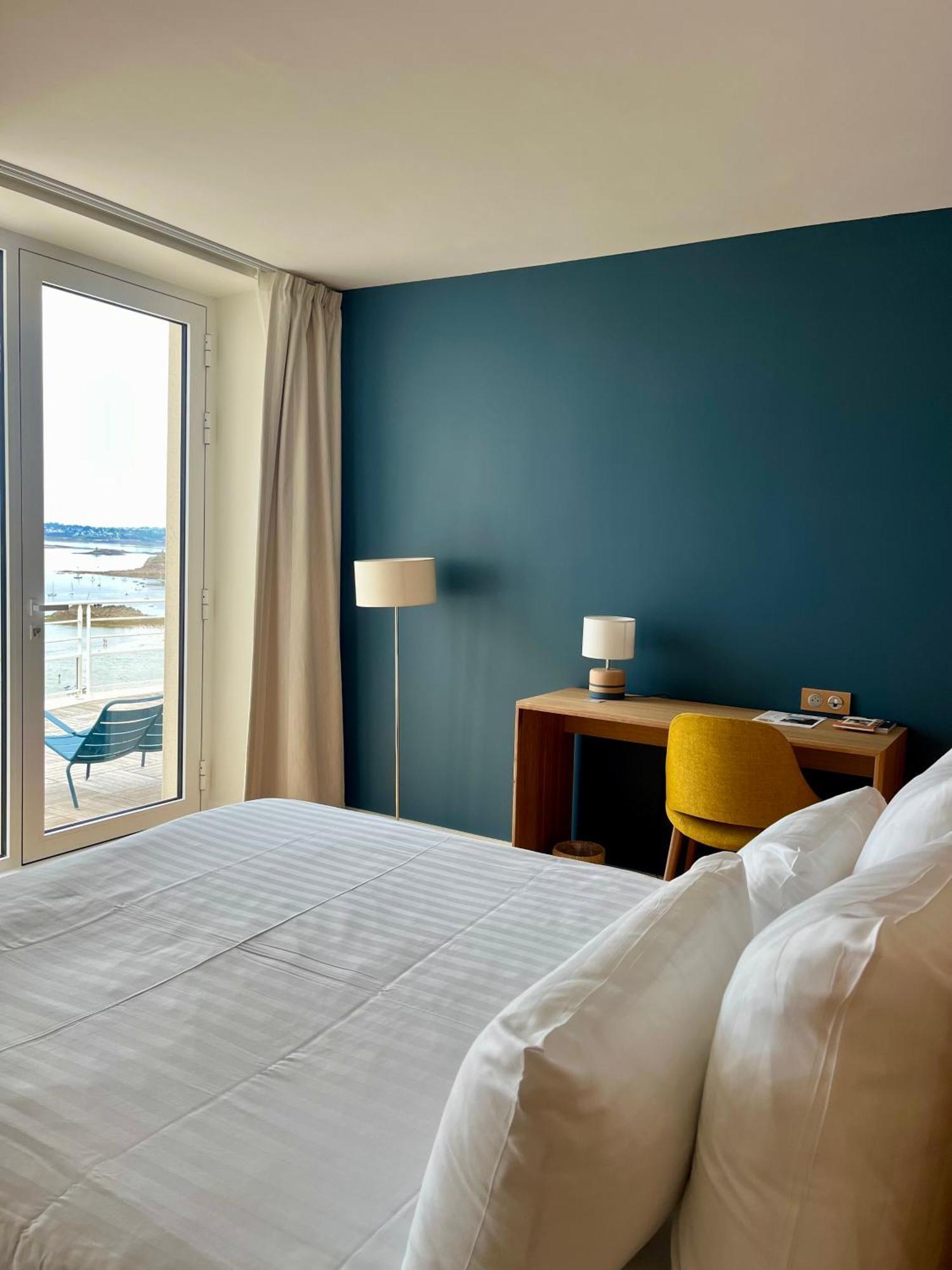 Logis Hotel De Carantec Zewnętrze zdjęcie