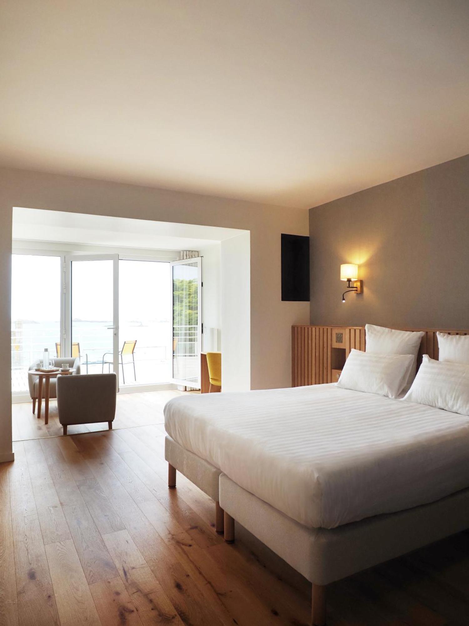 Logis Hotel De Carantec Zewnętrze zdjęcie